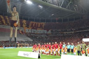 开云app-美洲杯明星闪耀：一场比赛的高光时刻，美洲杯人气