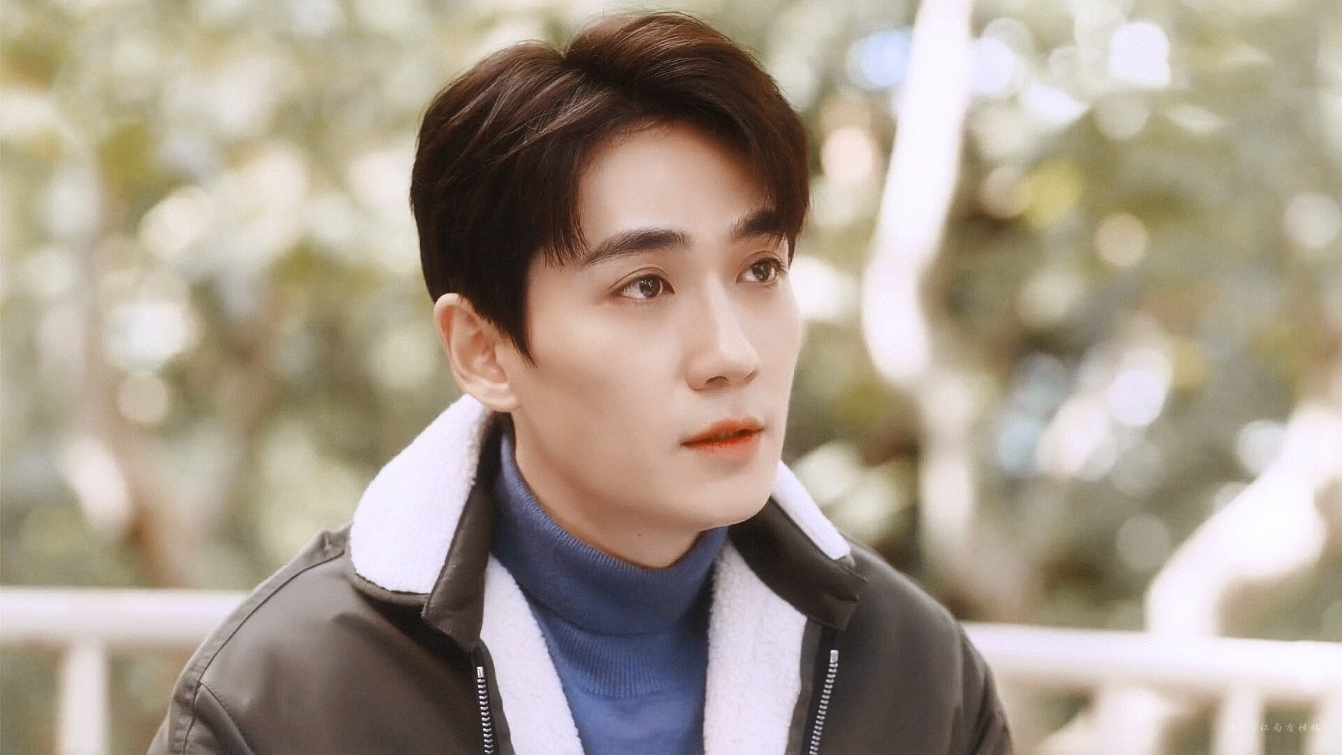 乔纳·隆戈:为全黑队打破全球橄榄球赛事的收视纪录,乔丹橄榄球比赛