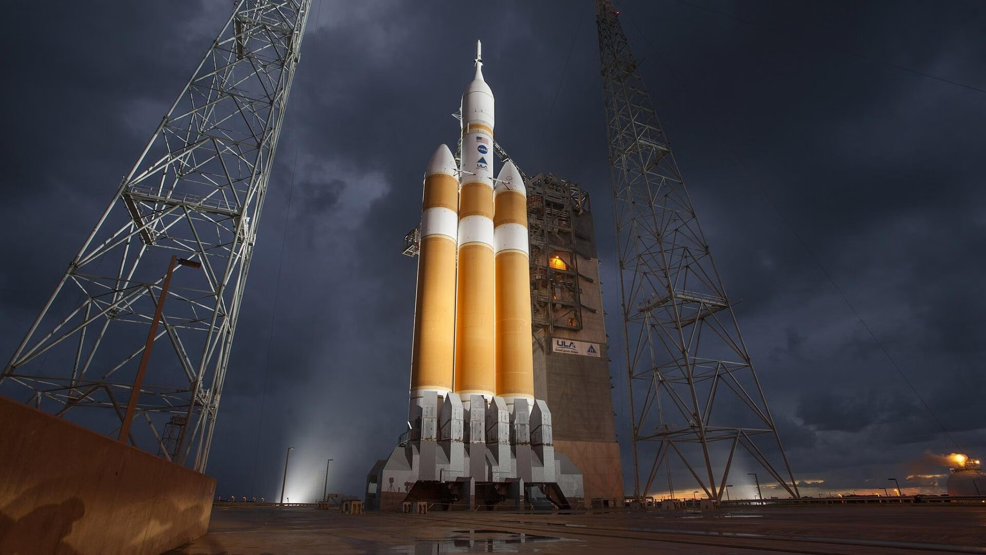 女子篮球训练强化对抗能力提升比赛竞争力,女子篮球队训练内容